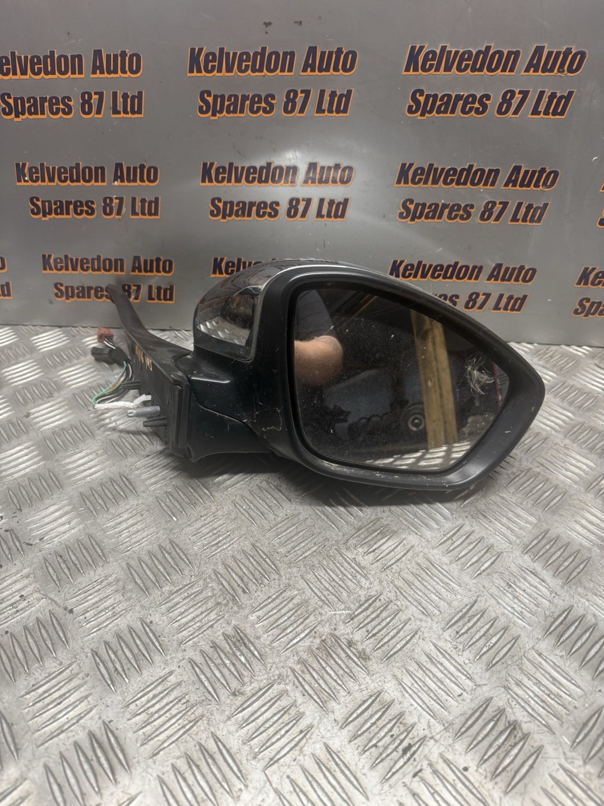 GUENUINE 2016 PEUGEOT 208 5DR DRIVER SIDE FRONT WING MIRROR CHROME / BLACK