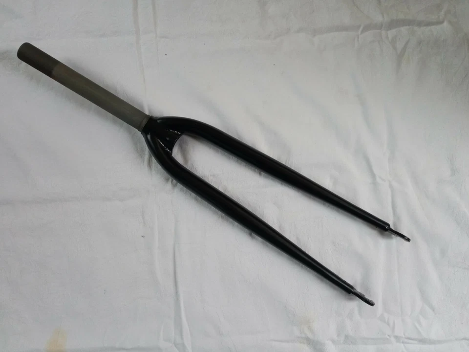 New 24" Black Touring Road Bike Steel RIGID FORKS 1" Threaded x 148mm stem - Image 2 of 4