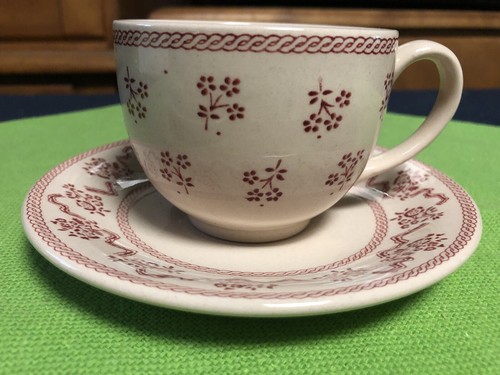 Johnson Brothers Laura Ashley Petite Fleur Cups and Saucers Set of 4 Burgandy - Picture 7 of 13