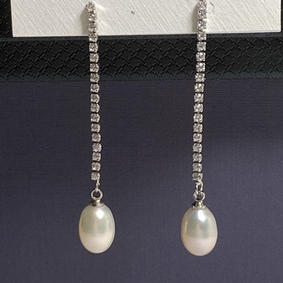 Iris & Lily Freshwater Pearl Teardrop Stud Dangle Drop Earrings NEW