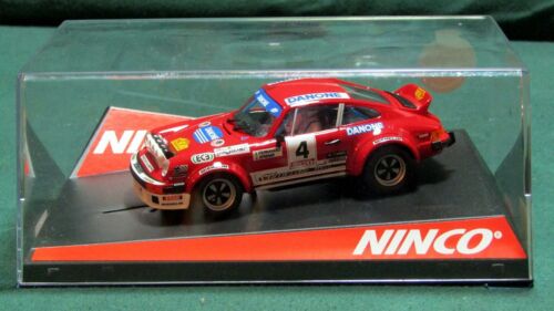 50432 NINCO PORSCHE 911 SC "DANONE" #4 (PIRELLI) 1:32 SLOT CAR NEW IN BOX - Picture 1 of 5