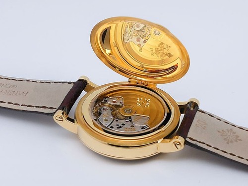 Patek Philippe Grand Complications Perpetual 5159J-001 18k Gold 38mm $110,575 UW - Picture 4 of 17