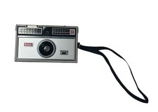 Vintage 1960  s Kodak Instamatic 104 Film Camera Made In USA Untested