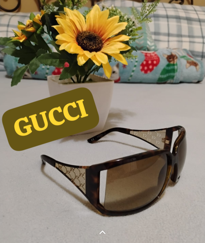 Authentic vintage Tortoiseshell Frame Gucci Sunglasses for Women