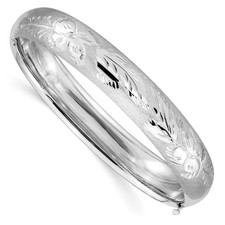 Real 14K 7/16 White Gold Florentine Engraved Hinged Bangle; 7 inch