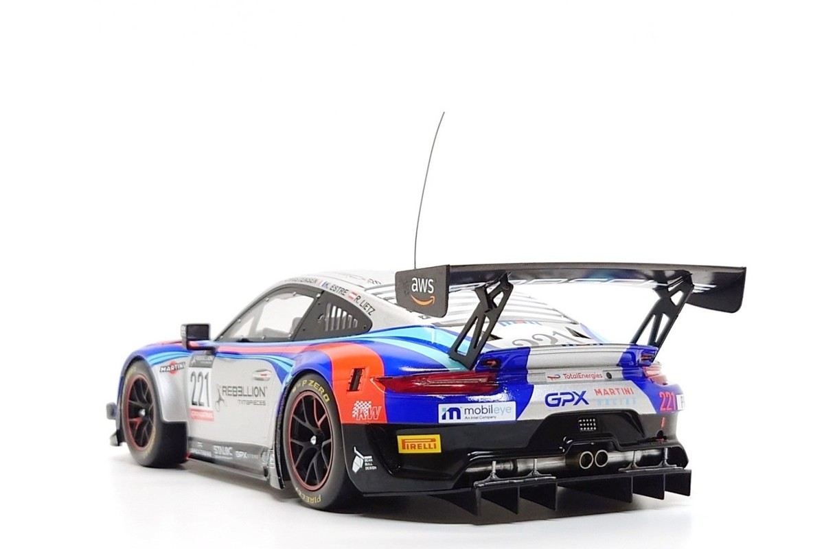 ixo 1:18 Porsche 911 GT3 R #221 GPX Martini Racing - 24h Spa 2022