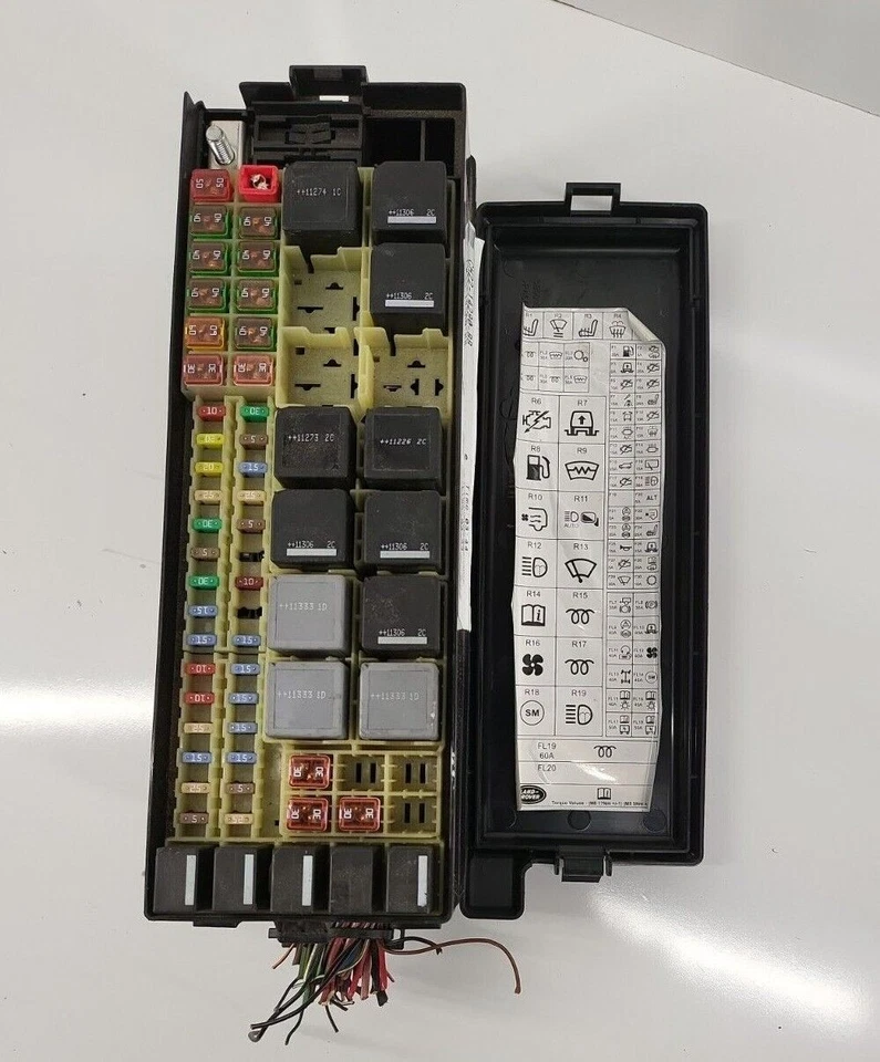 10 11 12 13 Land Rover LR4 Engine Fuse Box Relay Block Panel CH2214290BB Foto 4 de 4