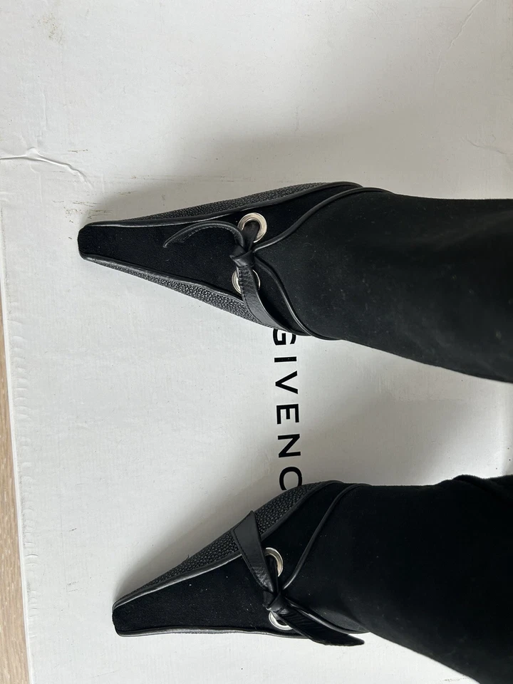 Givenchy High Hill  Black  Boots Suede Stingray Bows Details Zipper Up Women 37 - Image 4 of 4