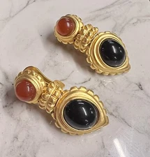 NWT Robert Allen Hang Drop Clip Earrings Goldtone Costume Jewelry