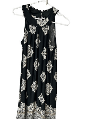 Three pink hearts black and white paisley dress size medium