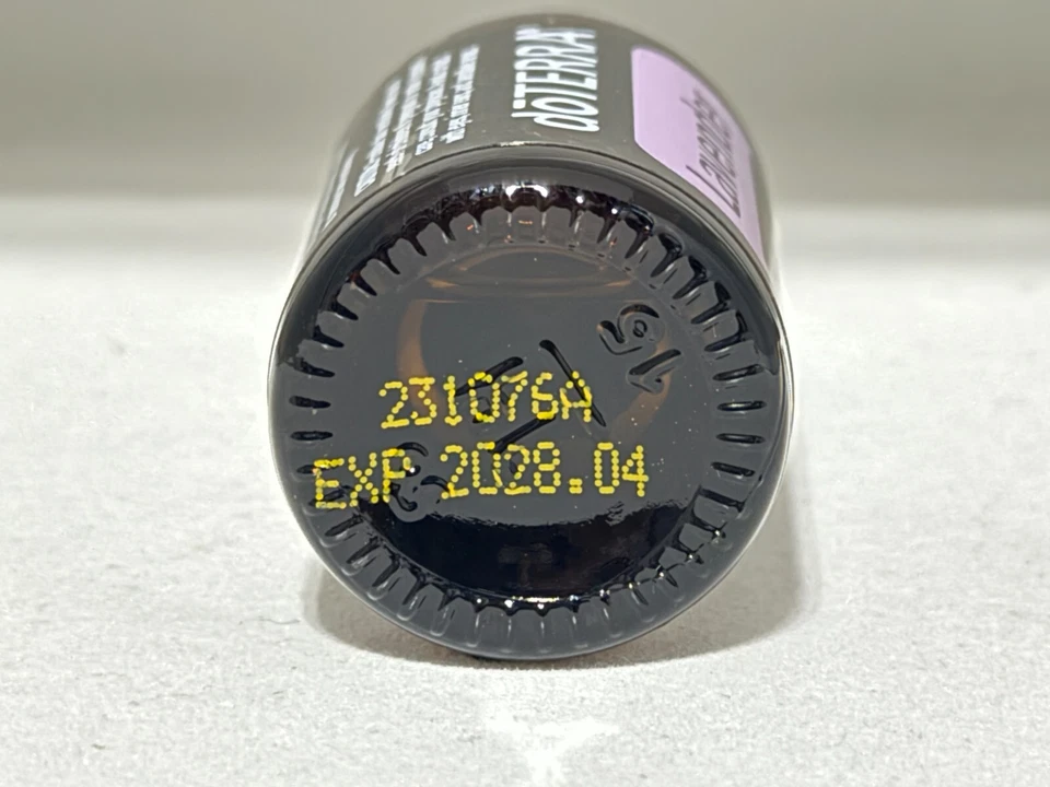 Эфирное масло лаванды doTERRA 15 мл срок годности 2028 - Изображение 2 из 2