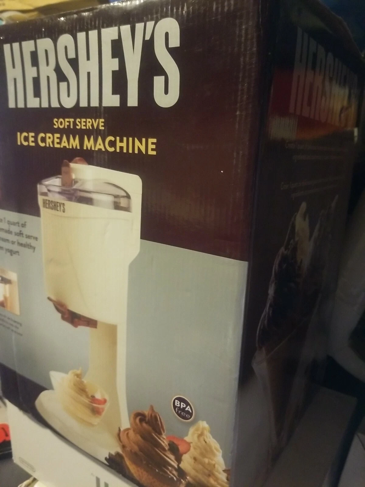 Hershey's Soft Serve Ice Cream Machine IC13886 New!!!