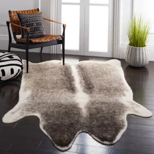 SAFAVIEH Faux Cow Hide FCH203F Grey / Ivory Rug
