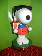 JOE COOL SNOOPY PEANUTS CHRISTMAS NUTCRACKER DISPLAY FIGURE - NEW in BOX