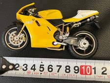 1/18 Scale DUCATI 748 Ducati Diecast Motorcycle Miniature el Finished