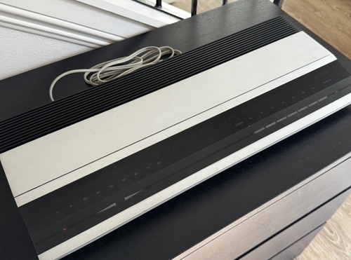 Bang & Olufsen Beomaster 2000- TYPE 2913 (1983) - Works Great!
