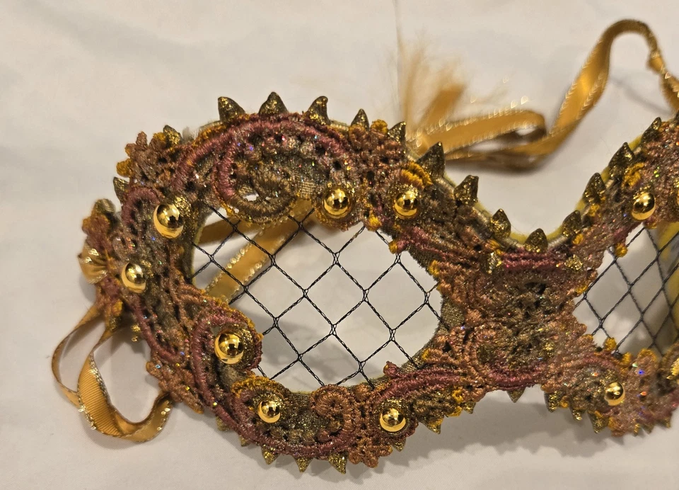 Cirque Du Soleil Handmade Original Mask By Judith Rauchfuss Eyemask - Image 2 of 4