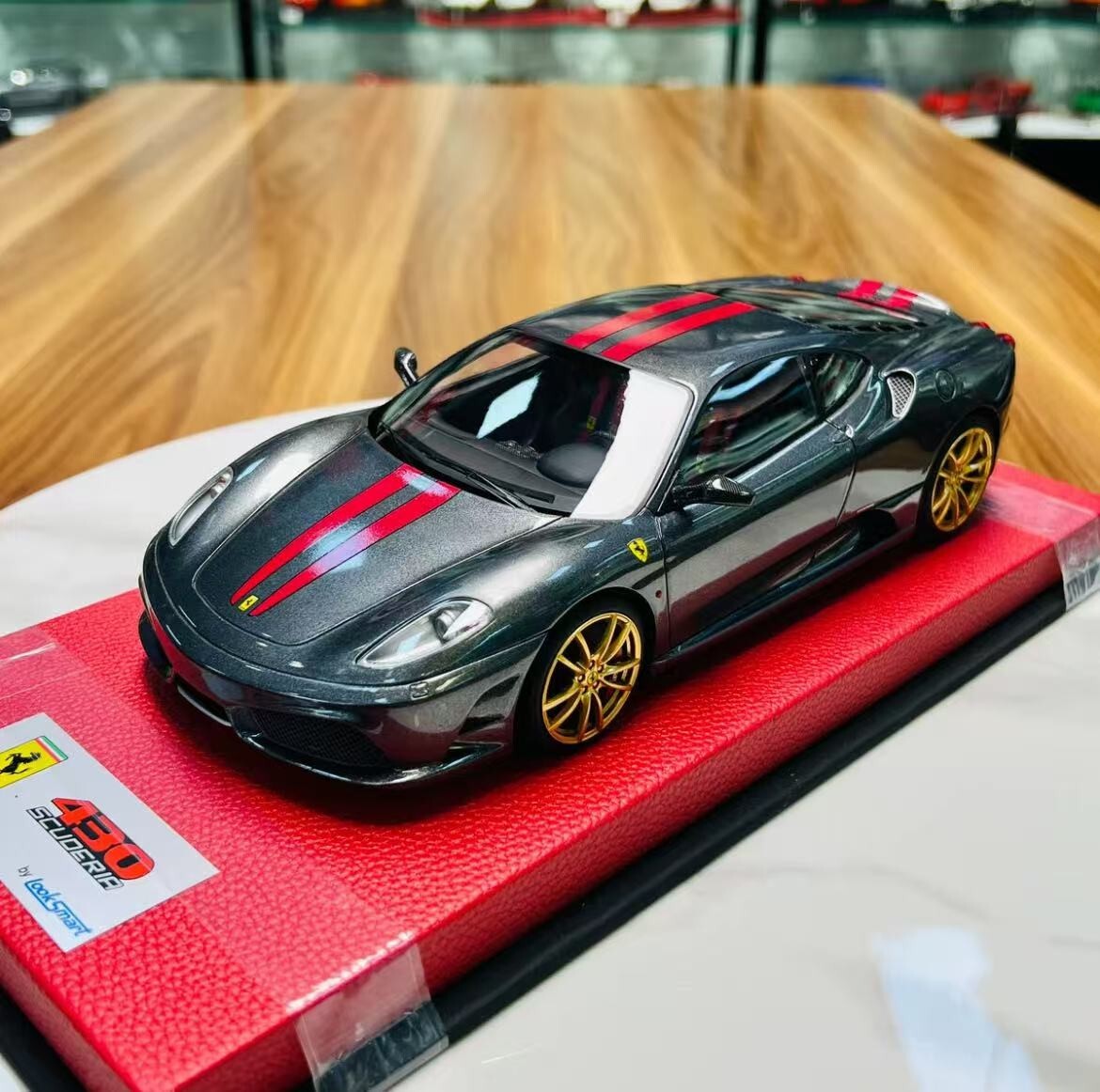Ferrari 430 Scuderia 1:18 赤 SUPER RARE* Looksmart 1/18 Ferrari F430 Scuderia Gray Red