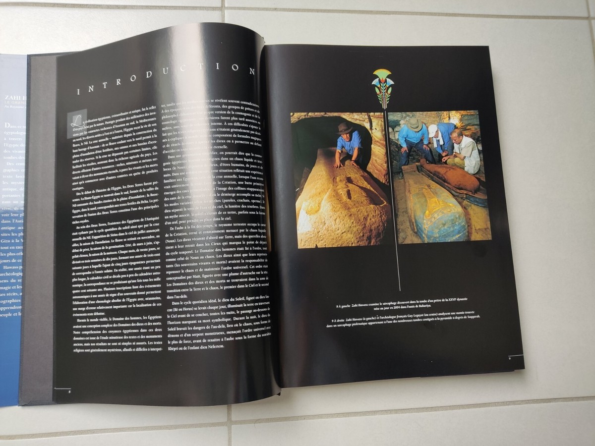 LE GRAND LIVRE DE L'EGYPTE ANTIQUE ZAHI
