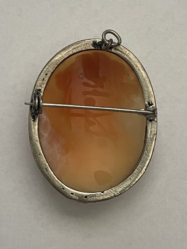 Broche o colgante vintage con cameo en tono plateado - Imagen 4 de 6