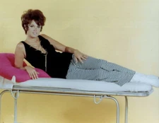 Joann Pflug 8x10 Picture Celebrity Print