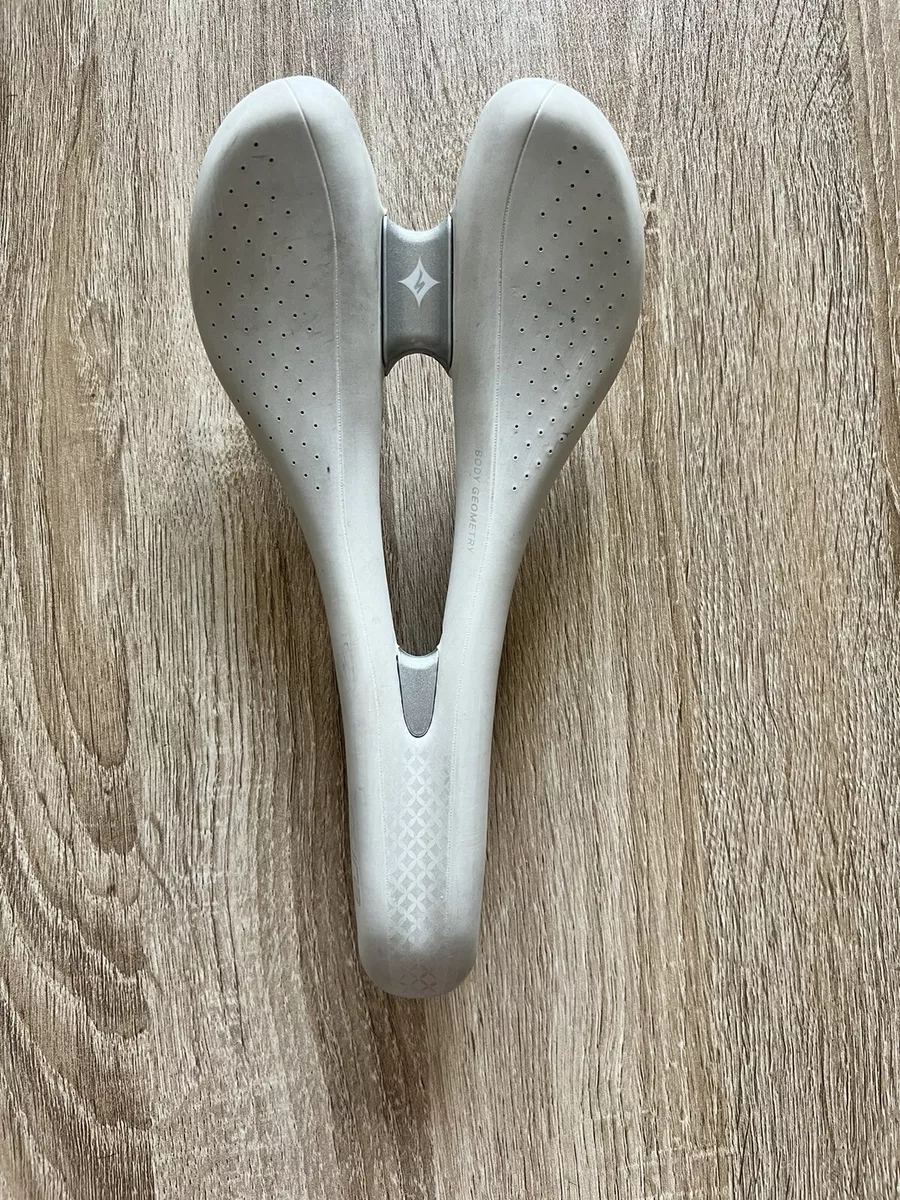 Specialized oura sales pro women's saddle