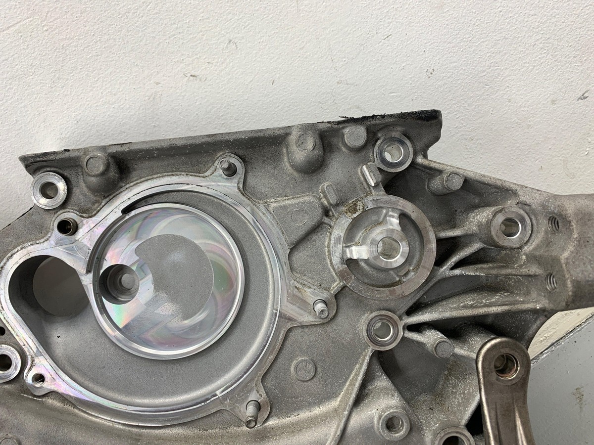 2017-2022 BMW M760I 6.6L V12 N74 LOWER TIMING CHAIN COVER 2017-2022 BMW M760I 6.6L V12 N74 LOWER TIMING CHAIN COVER