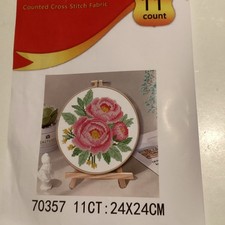 Stamped Cross Stitch Flowers 11 C 24x24 Cm Beginner Friendly