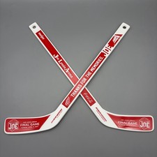 Detroit Red Wings Mini Hockey Sticks Joe Louis Arena Final Game White 2017 NHL A