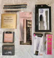 Makeup Lot 10 pieces NIB