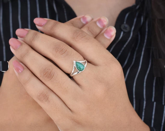 Anillo de malaquita natural, anillo de plata de ley, anillo de piedras preciosas de pera todas las tallas R348 Foto 3 de 3