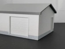 1:64 One & a Half Car Garage w/ siding, roof, movable door-Matt's Model Building