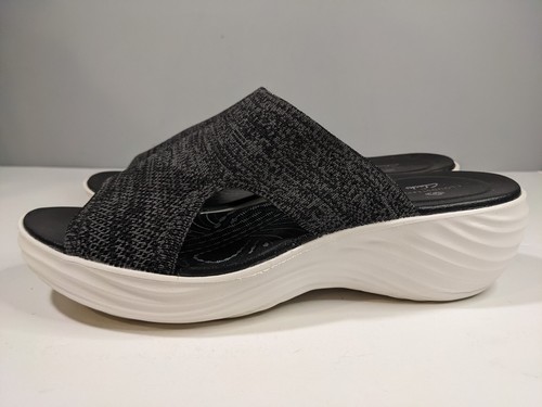 clarks sandals cloud