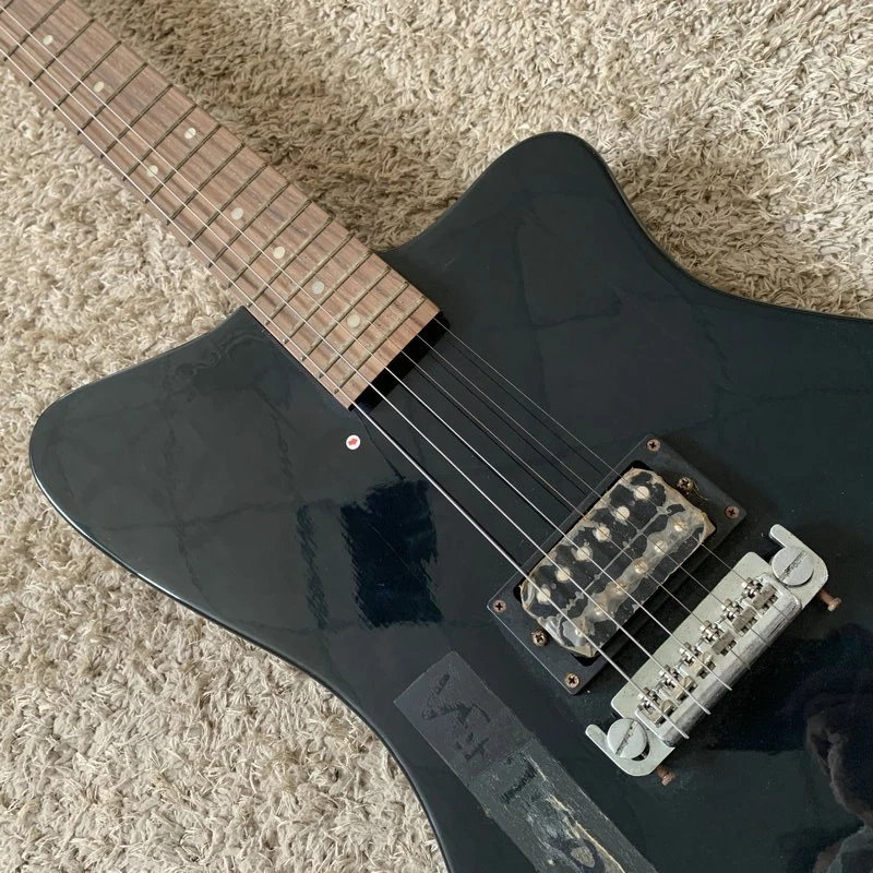Fernandes Black Guitar, Solid Basswood Body, Maple Neck, Rosewood Fingerboard - Изображение 3 из 4