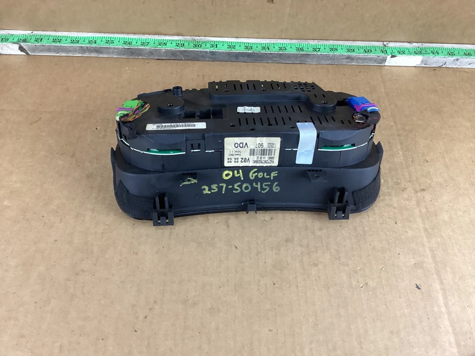 Cuadro de instrumentos velocímetro Volkswagen Golf 1999-2005 kilometraje desconocido Foto 4 de 4