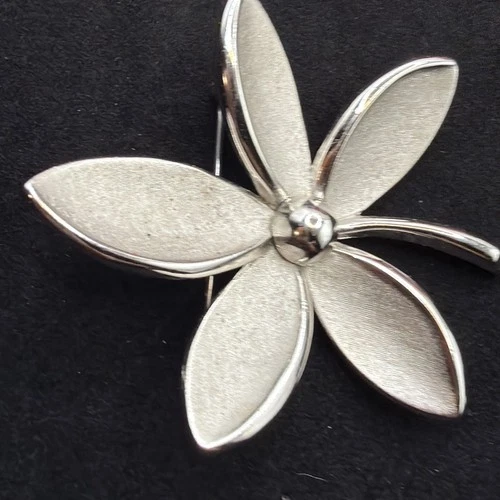 Crown Trifari Flower Leaf Brooch Silver Tone Signed Vintage Jewelry Pin