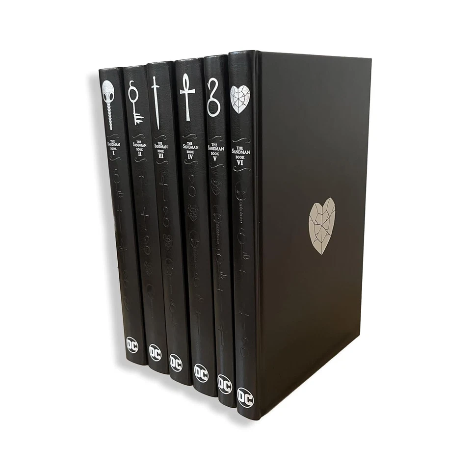 The Sandman: Morpheus Helm Masterpiece Edition - 9781779523518 - Image 2 of 4