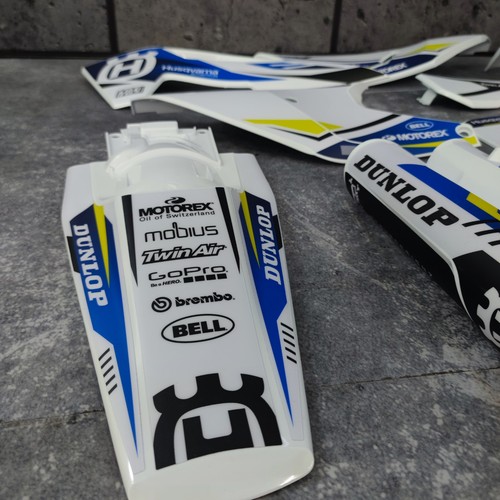 Plastics + Graphics Husqvarna TE FE 2024 2025 applied - Picture 3 of 12