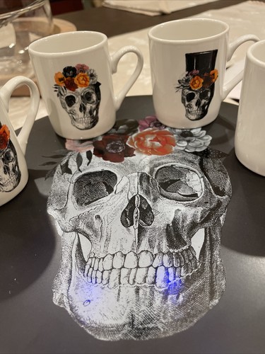 Halloween Cake Stand / Expresso Shot Glasses - Picture 6 of 6