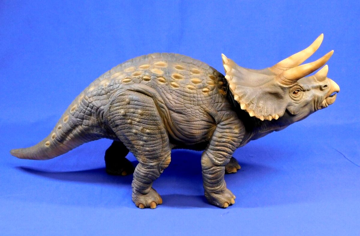 TRICERATOPS 15TH ANNIVERSARY SHOW at 日比谷 Amazon.co.jp: TRICERATOPS “GOING TO THE MOON