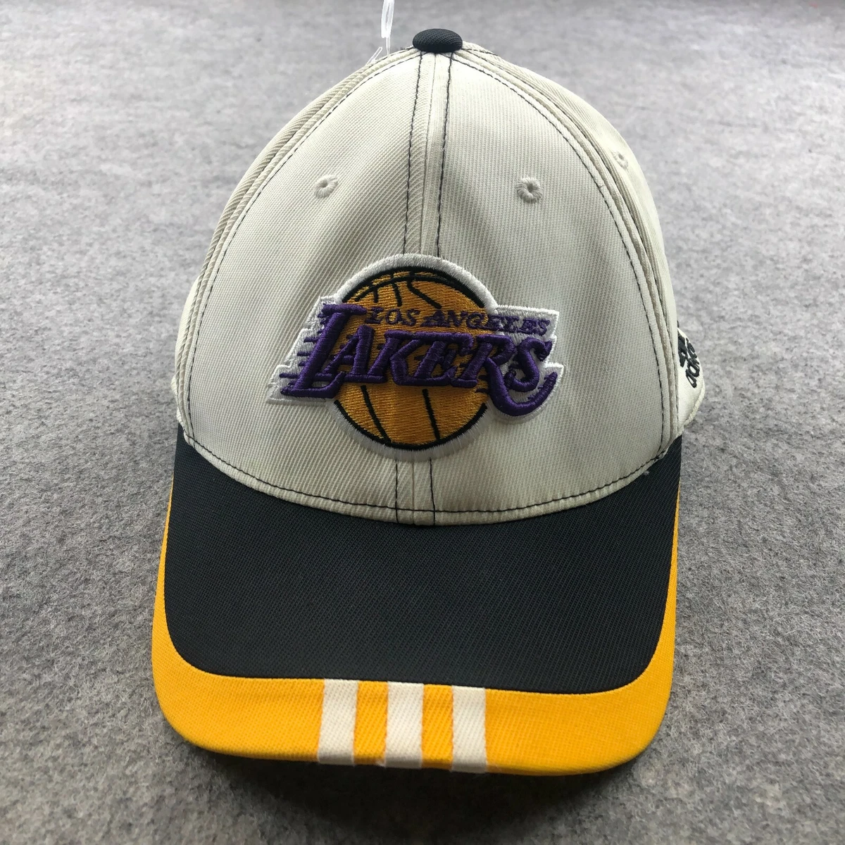 Los Angeles Lakers Hat Cap Medium Large White NBA Embroidered