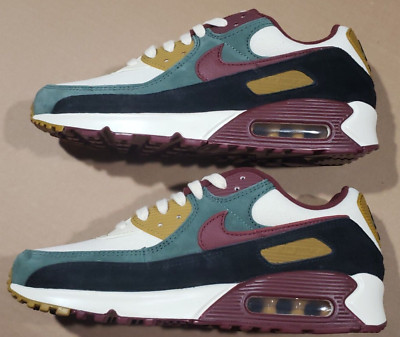 NIKE - AIR MAX 90 PRM CASUAL SHOES - MEN Size 10 - NO BOX - White / Green / Red
