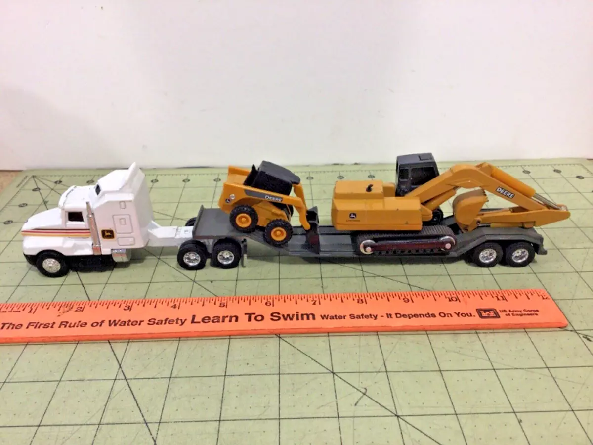 Excavator Hauling Set