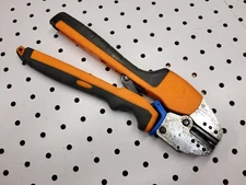 ERG 4255 STAKON Thomas & Betts crimper