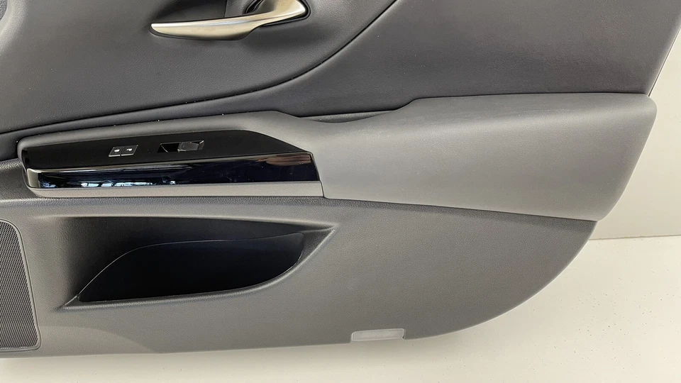 19-22 LEXUS ES300H PASSENGER RIGHT FRONT DOOR PANEL COVER TRIM LEATHER BLACK OEM - Image 4 of 4