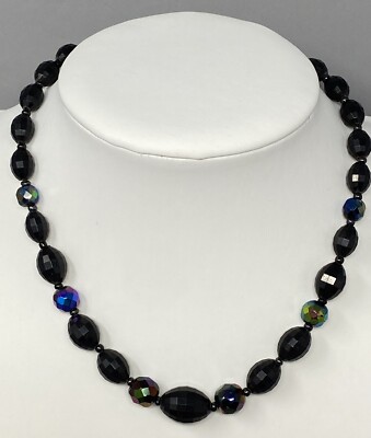 ☆人気☆【VINTAGE HOLLYWOOD】☆Black Stone Beads Necklac.e☆ Chic Vintage Necklace Black Beads With Gold-tone Clasp