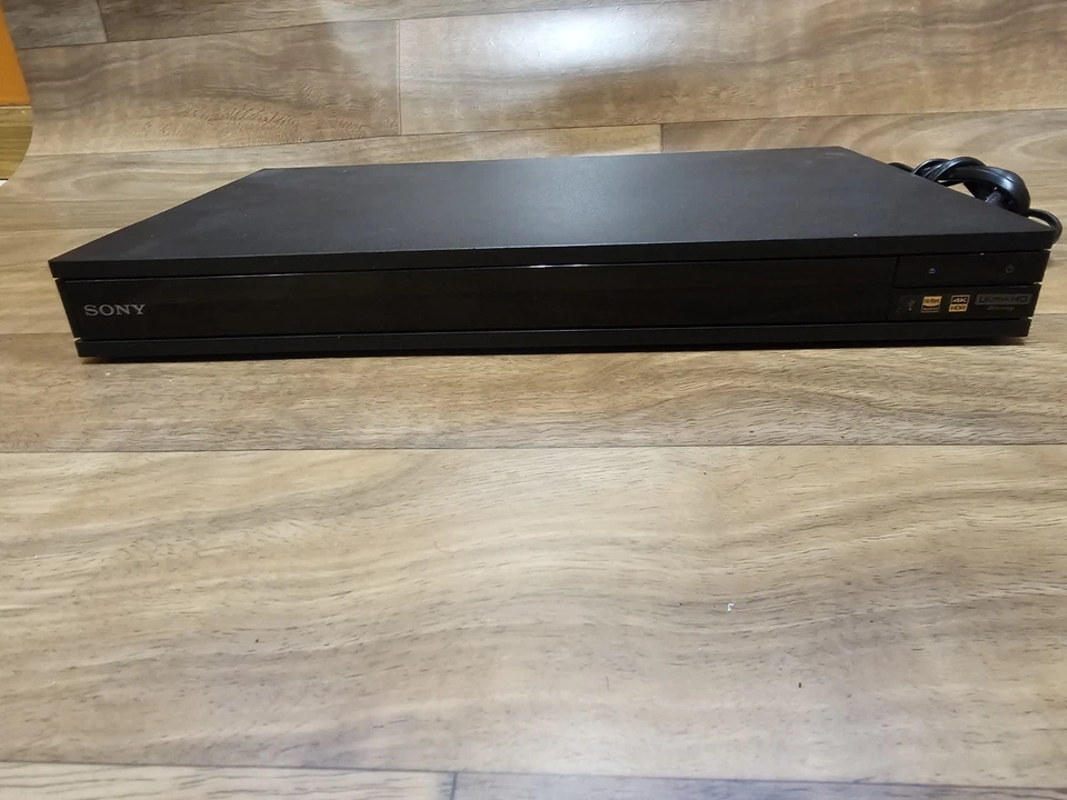 Sony UBP-X800 4K Ultra HD Blu-ray - Audio de alta resolución, HDR, sin control remoto - Funciona muy bien Foto 2 de 4