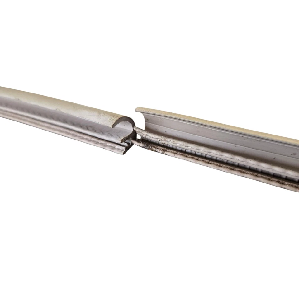 Sunroof Weather Strip 2002 - 2007 凯迪拉克凯雷德 Silverado 育空原始设备制造商 — 第 3/4 张图片