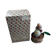 Santa Globe Figurine Willitts Design Musical Porcelain Christmas Collectible