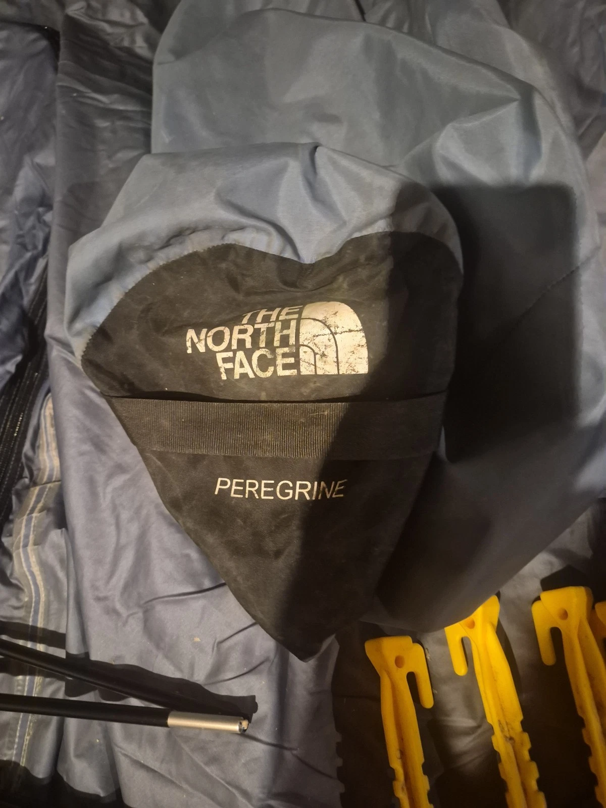Vintage The North Face Peregrine Outdoor 2 Person Tent. Hiking / Camping.